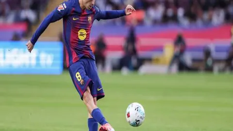 赫罗纳客场惊险逆袭阿拉维斯，索利斯读秒绝杀锁定胜局